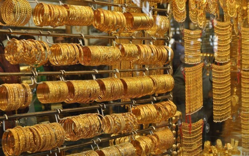 “الذهب بقى بكــام؟” اسعار الذهب لحظة بلحظة اليوم الاربعاء 10 – 1 – 2024 “بيع وشراء” للمستهلك في مصر