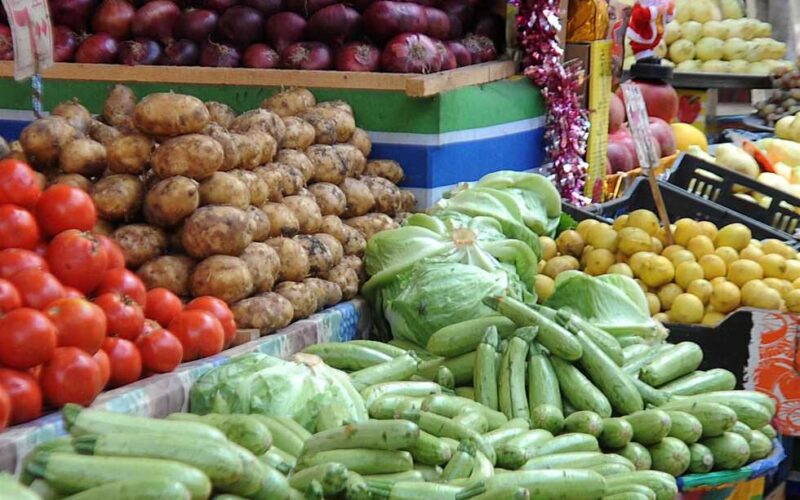 “الكيلو بـ10 ج” أسعار البصل اليوم في سوق العبور الخميس 9-5-2024 للمُستهلك بجميع الاسواق